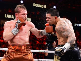 Alvarez 'best in the world' after beating Berlanga