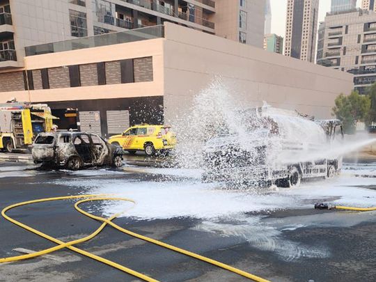 Dubai Civil Defence responds swiftly to contain fuel tanker fire in Al Satwa