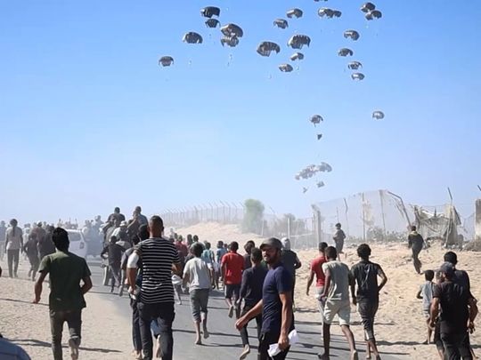 birds-of-goodness-airdrop-in-gaza-pic-on-wam-1729342739613