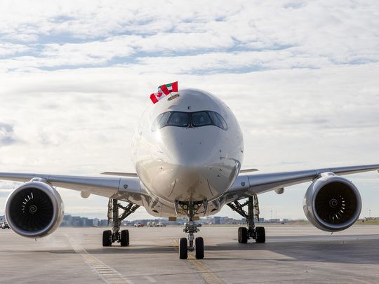 Etihad A350 lands in Toronto