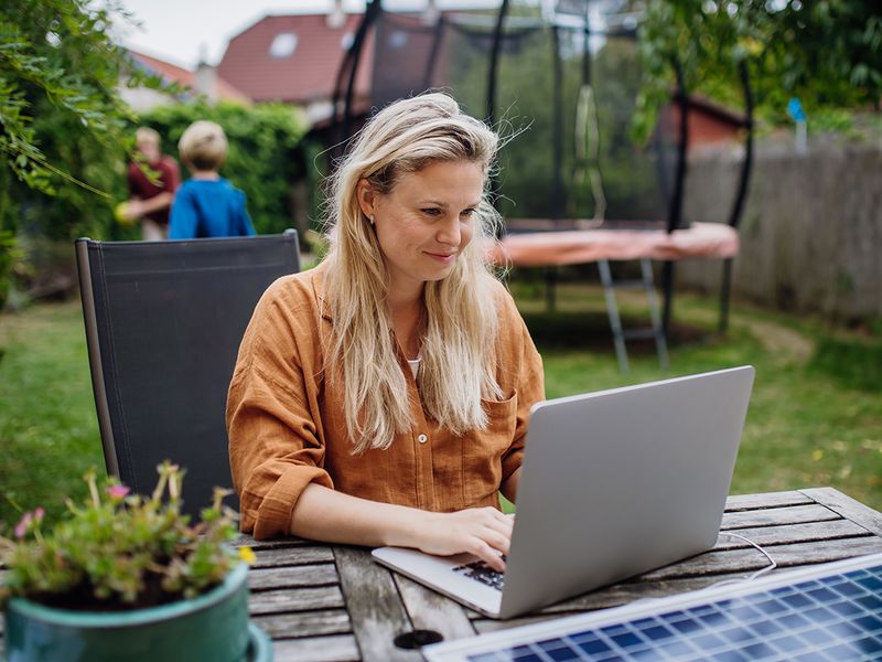 outdoor office