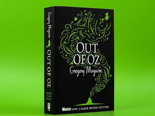 Book cover Out of Oz