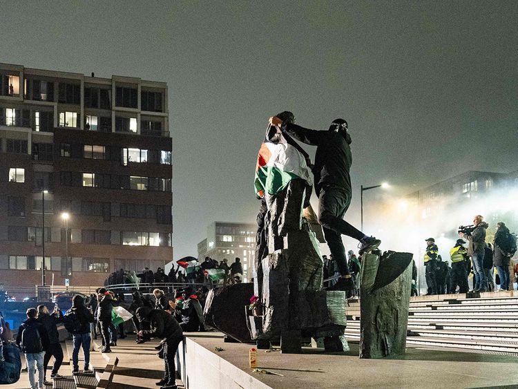 Pro-Palestinians demonstrate at Amsterdam's Anton de Komplein square