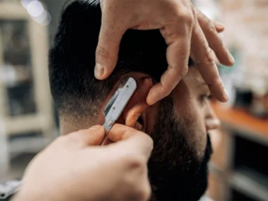 Saudi Arabia tightens barbershop regulations; Salon