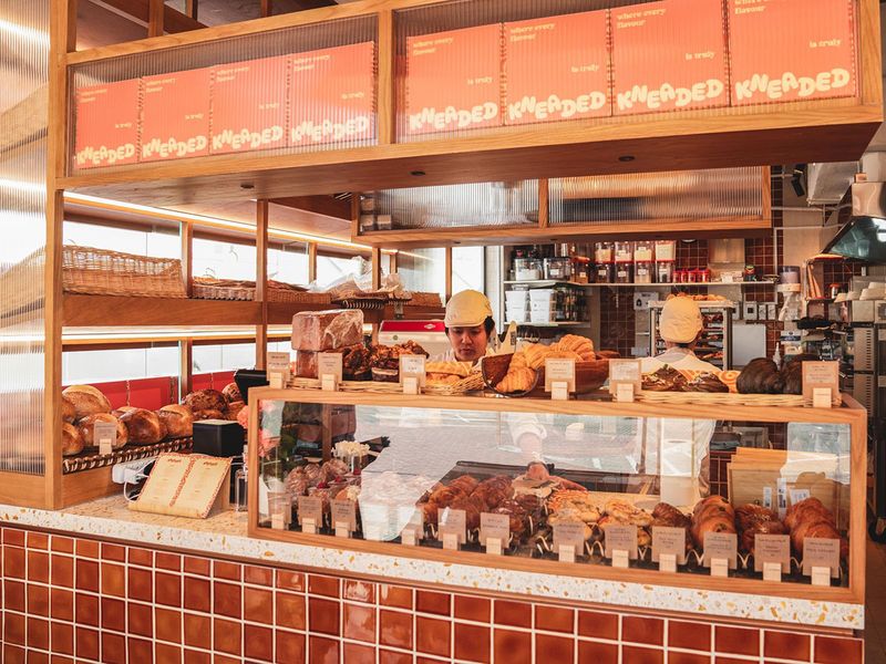 This new neighbourhood bakery, located in Khawaneej is a must-visit spot for bread lovers!