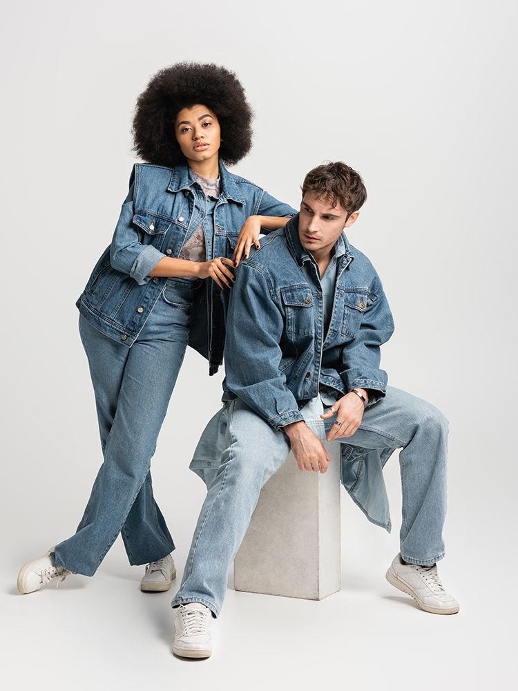 Su_241122_Thrill & Chill_Fashion_Double denim