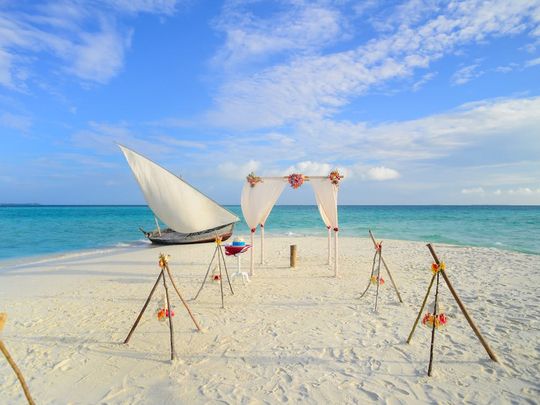 beach wedding