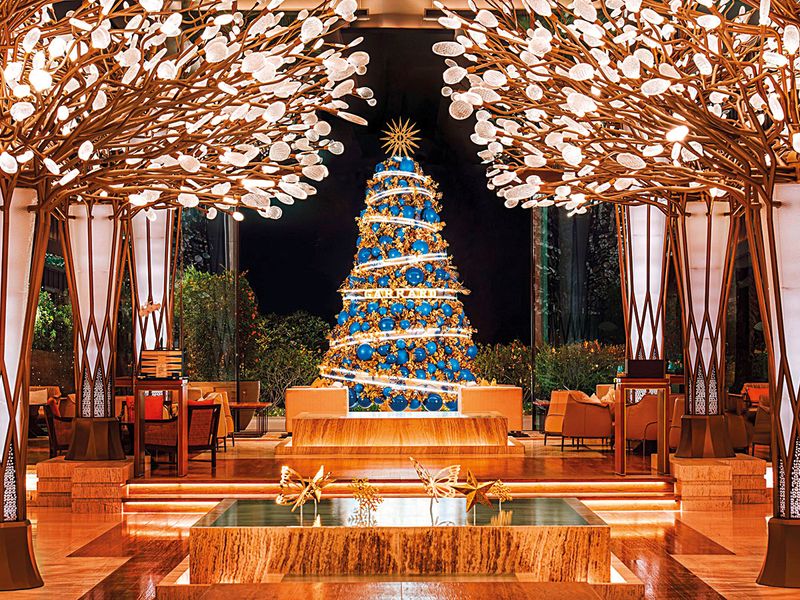 Festive-Dining-Guide_Garrard-x-Mandarin-Oriental---Christmas-Tree---2024-FOR-WEB